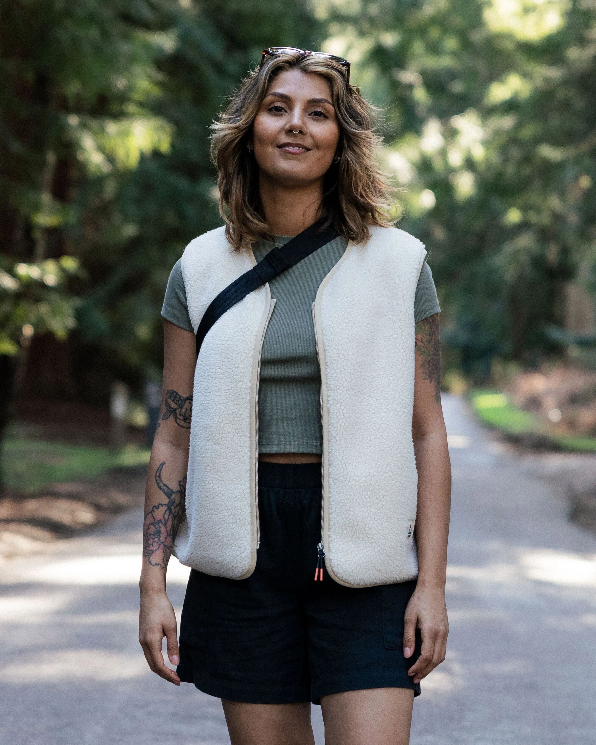 Tawny Collarless Deep-Pile Sherpa Gilet - Oat - Lifestyle