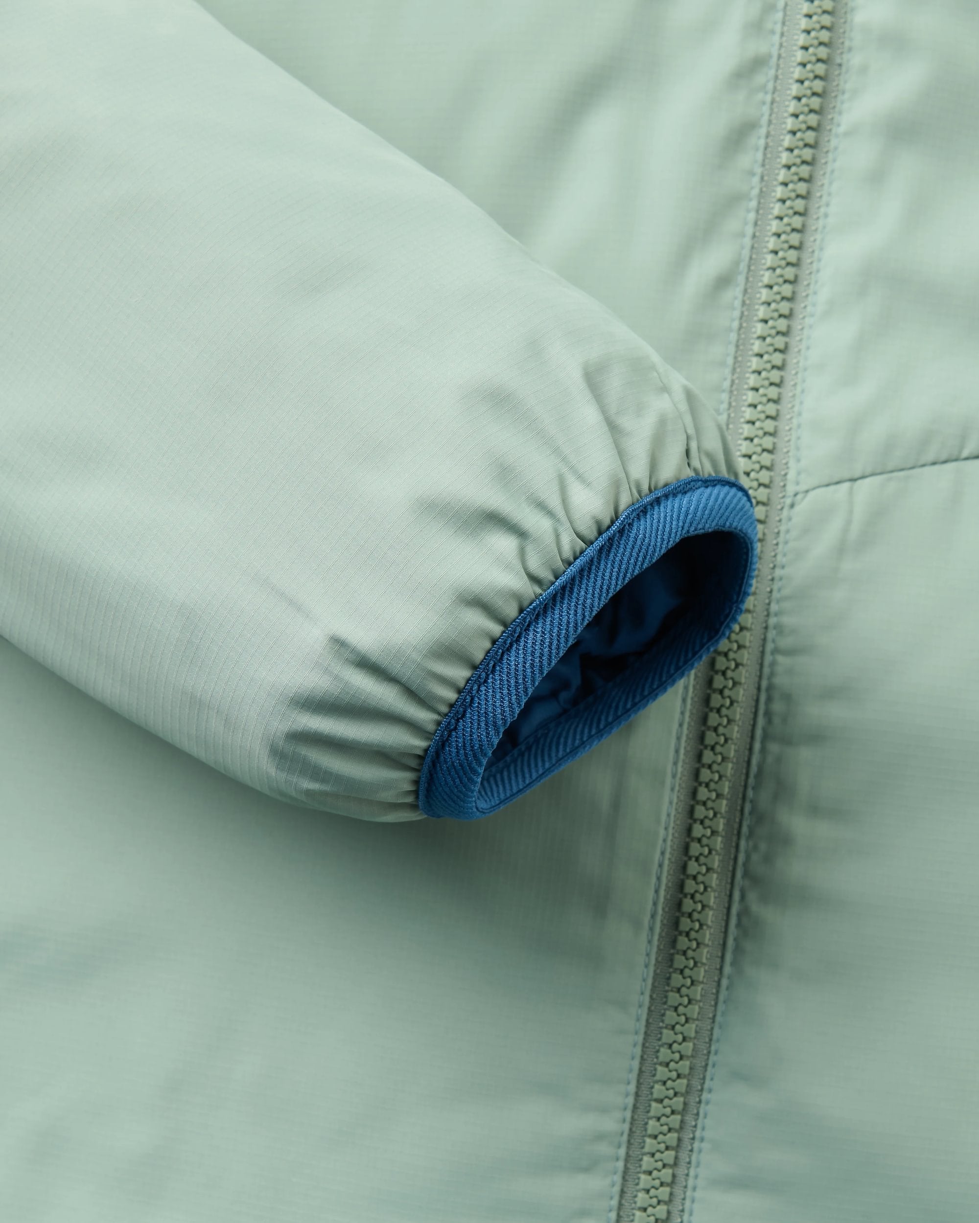 Shasta Lightweight Recycled Thermore® Insulated Jacket - Pistachio - Flatlay