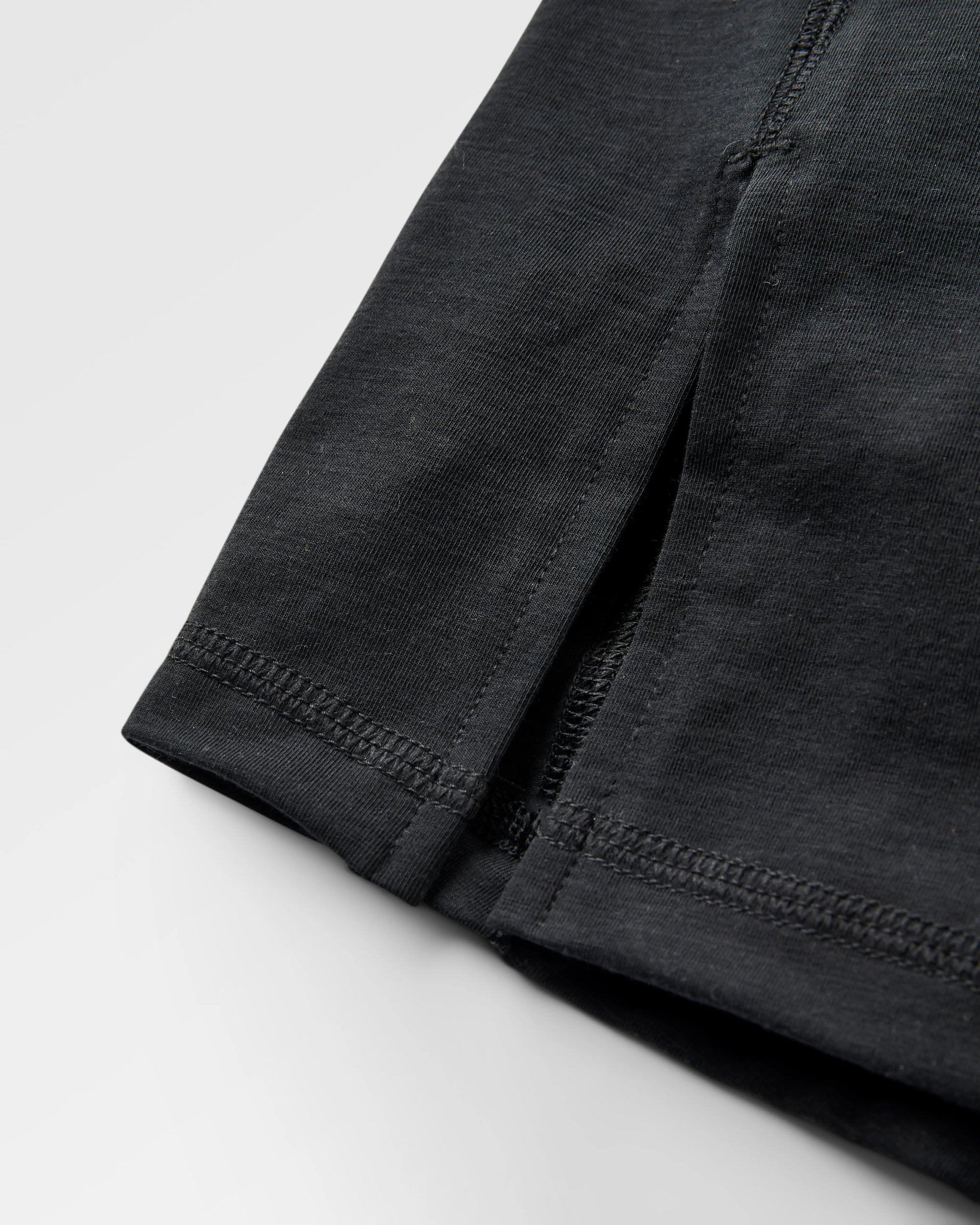 Chase The Light Drirelease® Active T-Shirt - Black - Flatlay