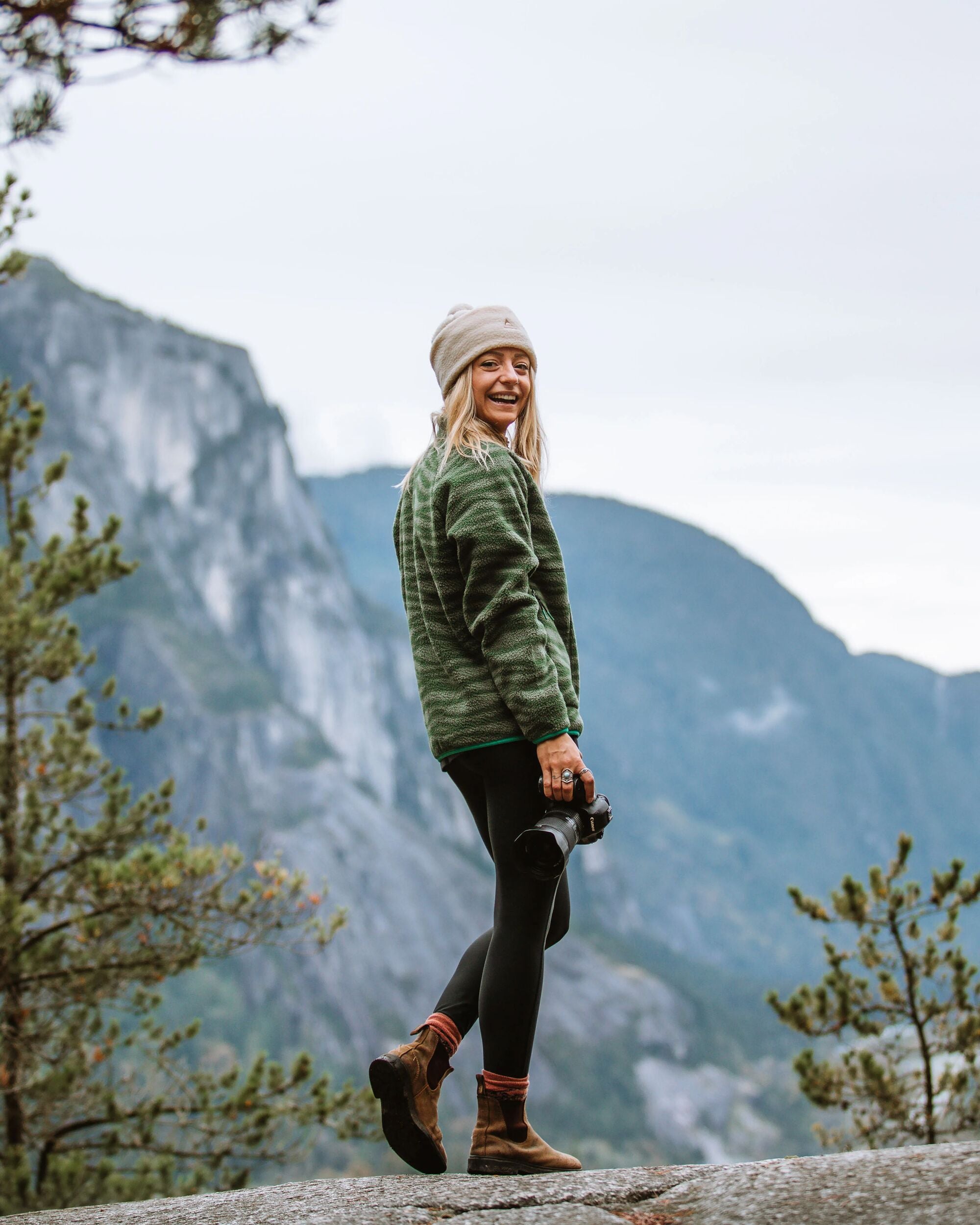 Fairbanks Full Zip Recycled Sherpa Fleece - Strata Fir Tree - Lifestyle