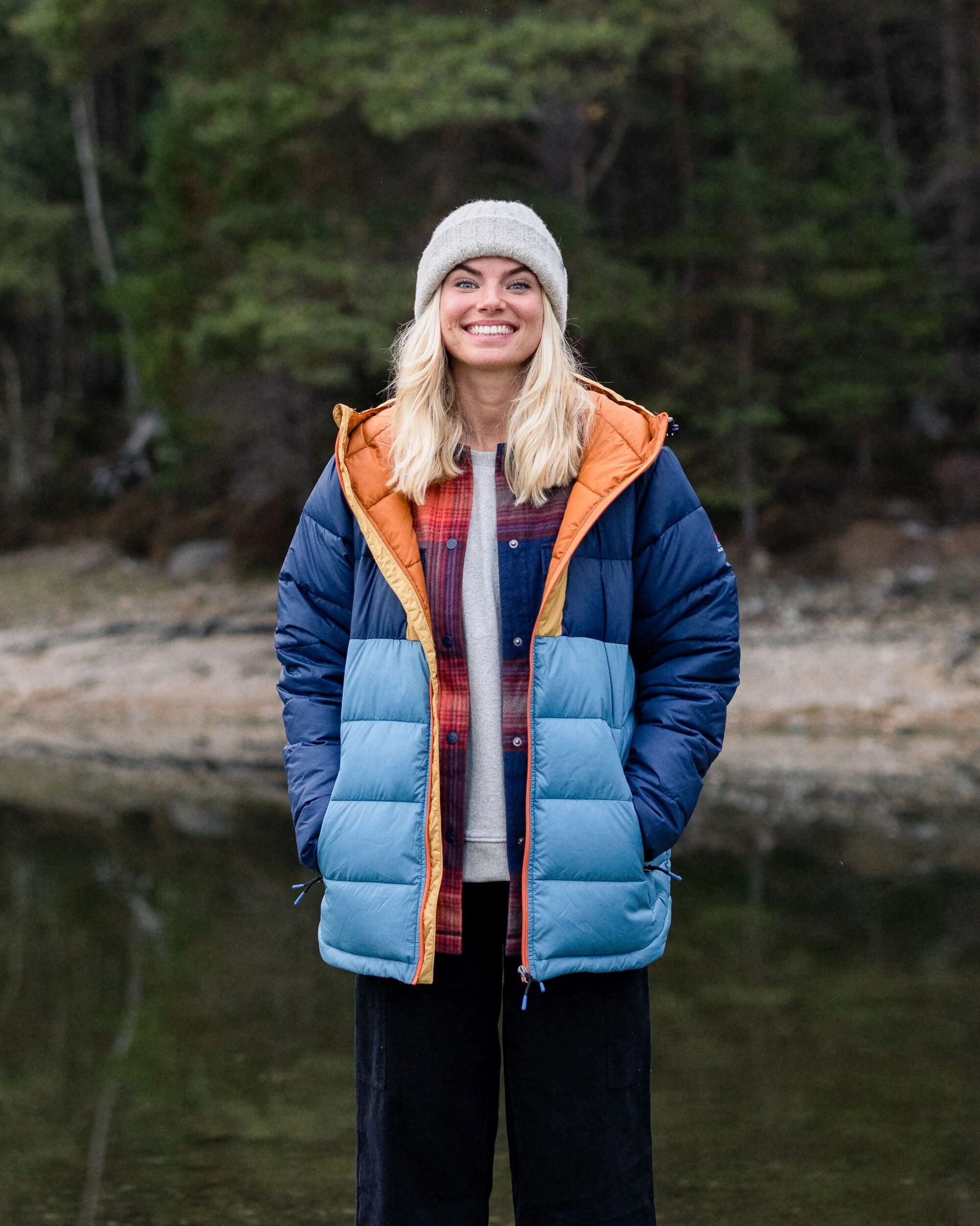 Kai Recycled Insulated Jacket - Rich Navy - Lifestyle