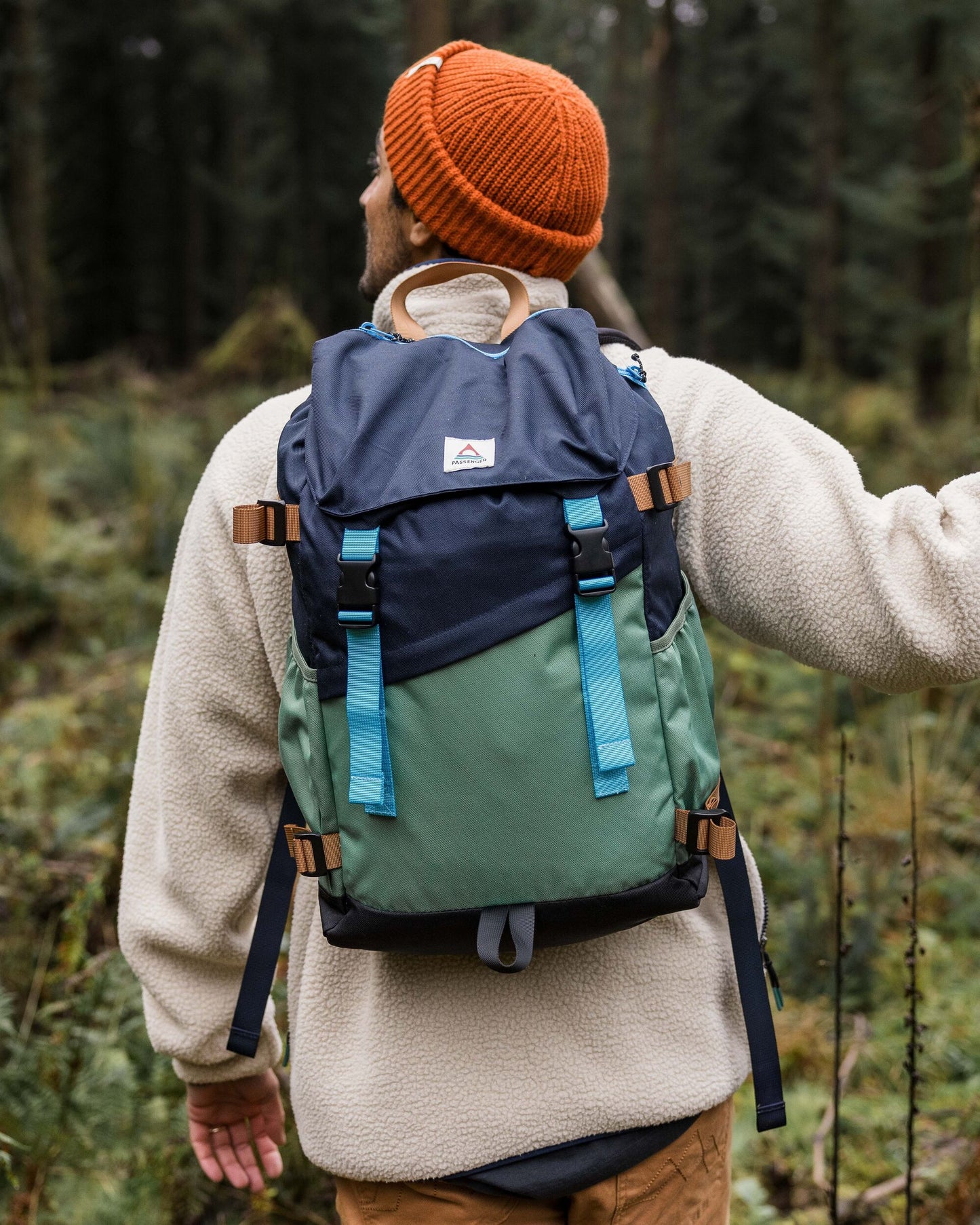 Boondocker Recycled 26L Backpack - Deep Navy/Laurel Green - Lifestyle - Male