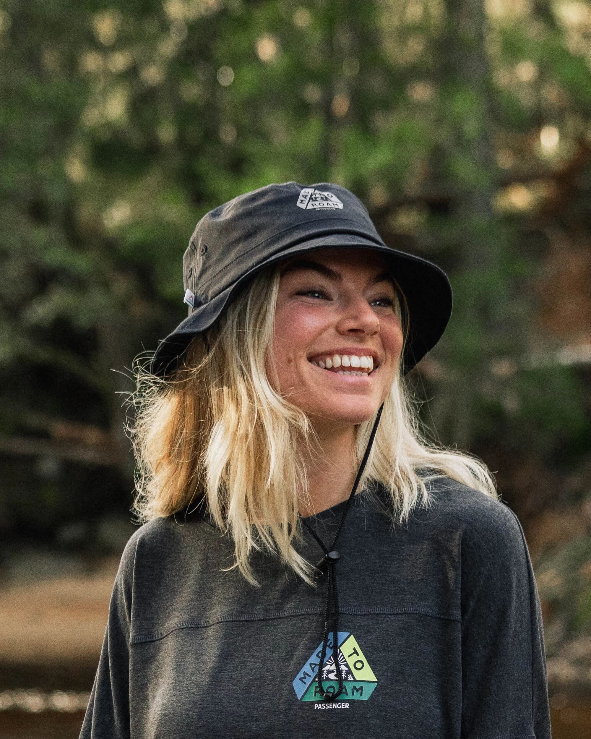 Trail Bucket Hat - Black - Lifestyle - Female