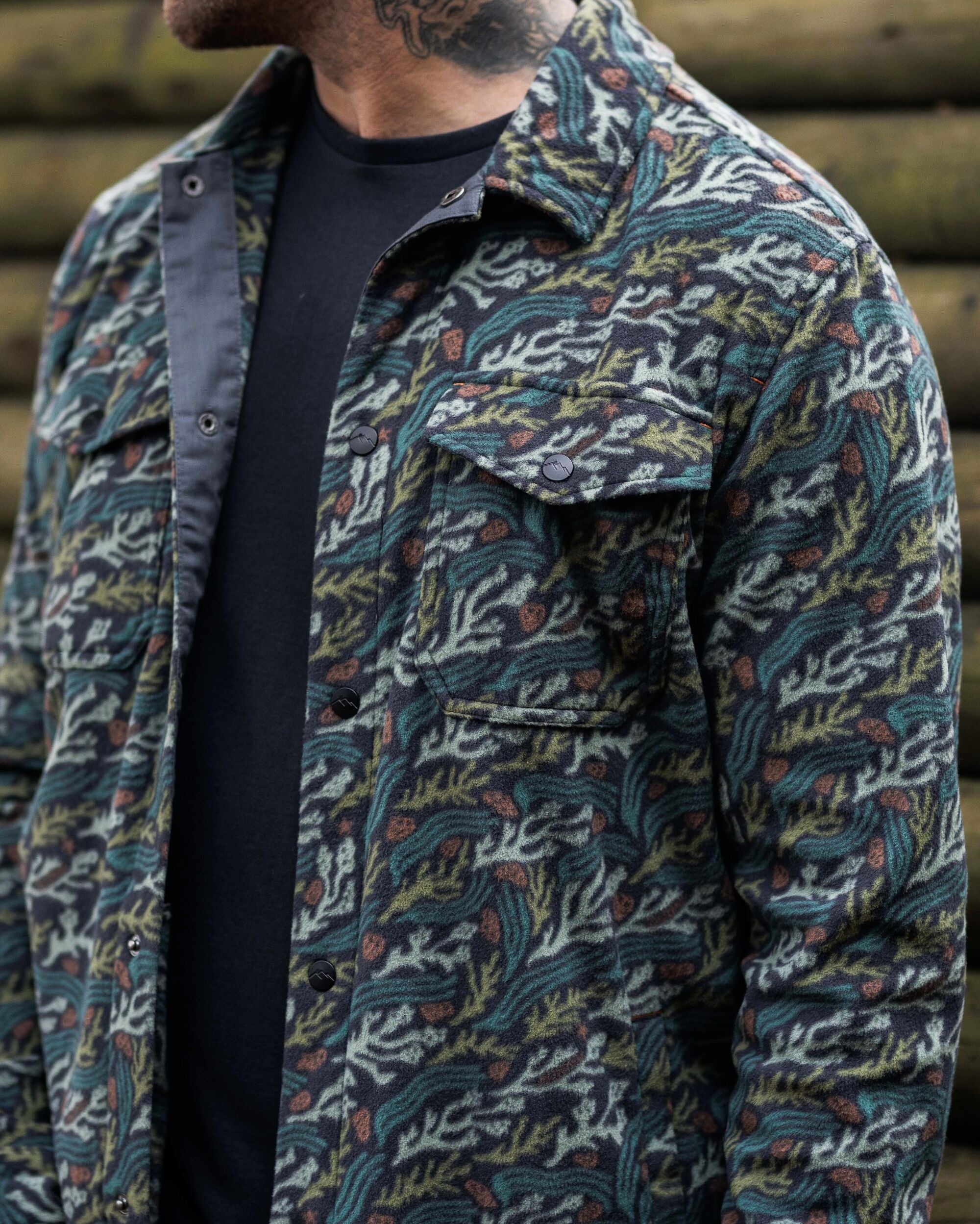 Maple Polar Recycled Fleece Shirt - Ocean Current Black - Lifestyle