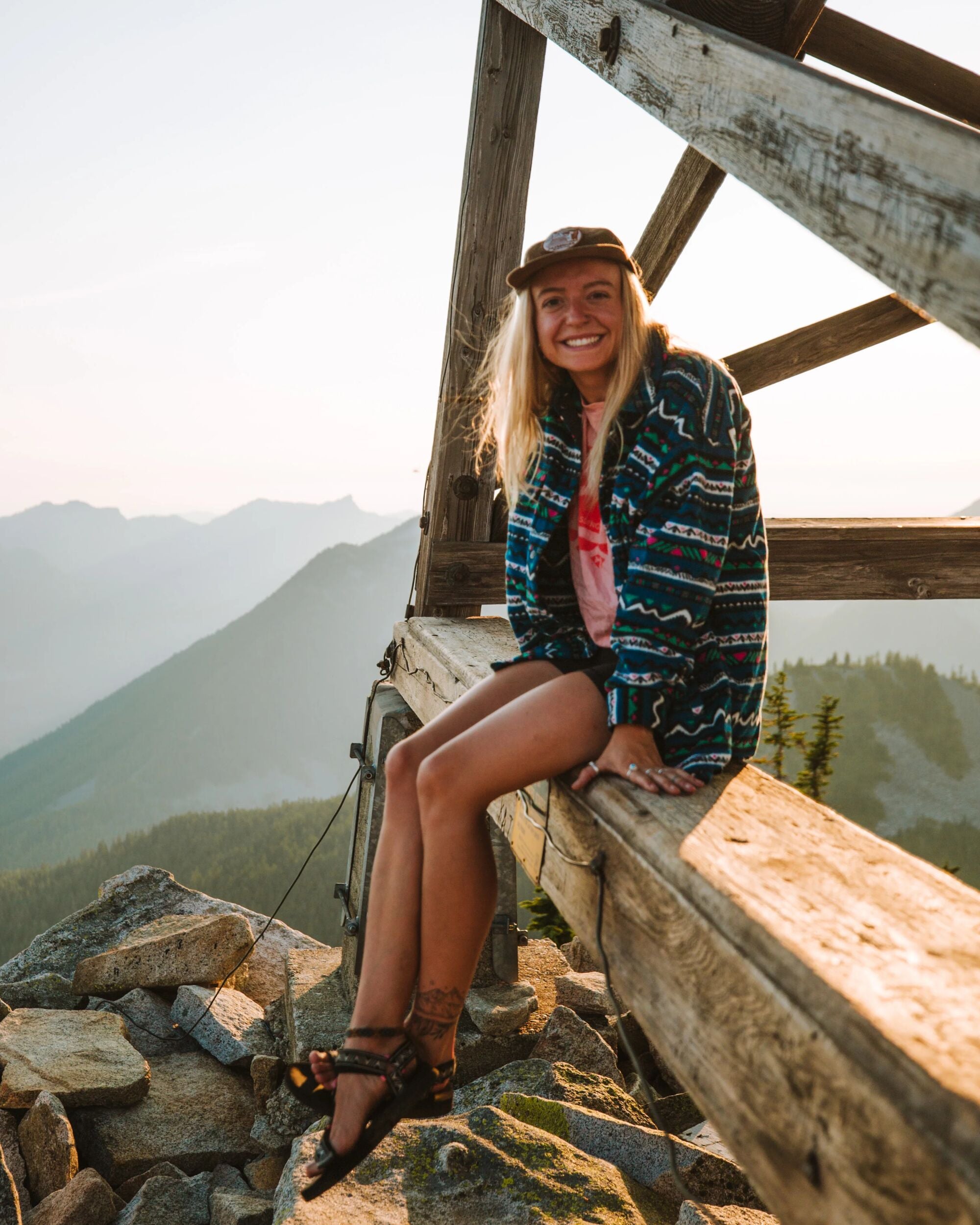 East Recycled Polar Fleece Shirt - Mountain Geo Tidal Blue - Lifestyle