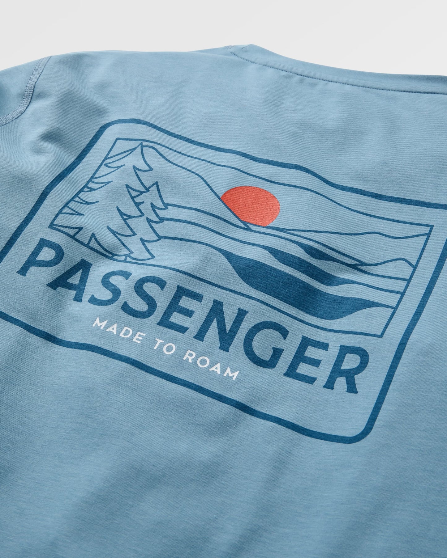 Roamscreen UPF50 LS T-Shirt - Faded Denim - Flatlay