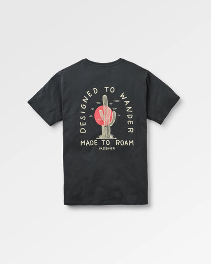 Explore T-shirt - Black - Flatlay