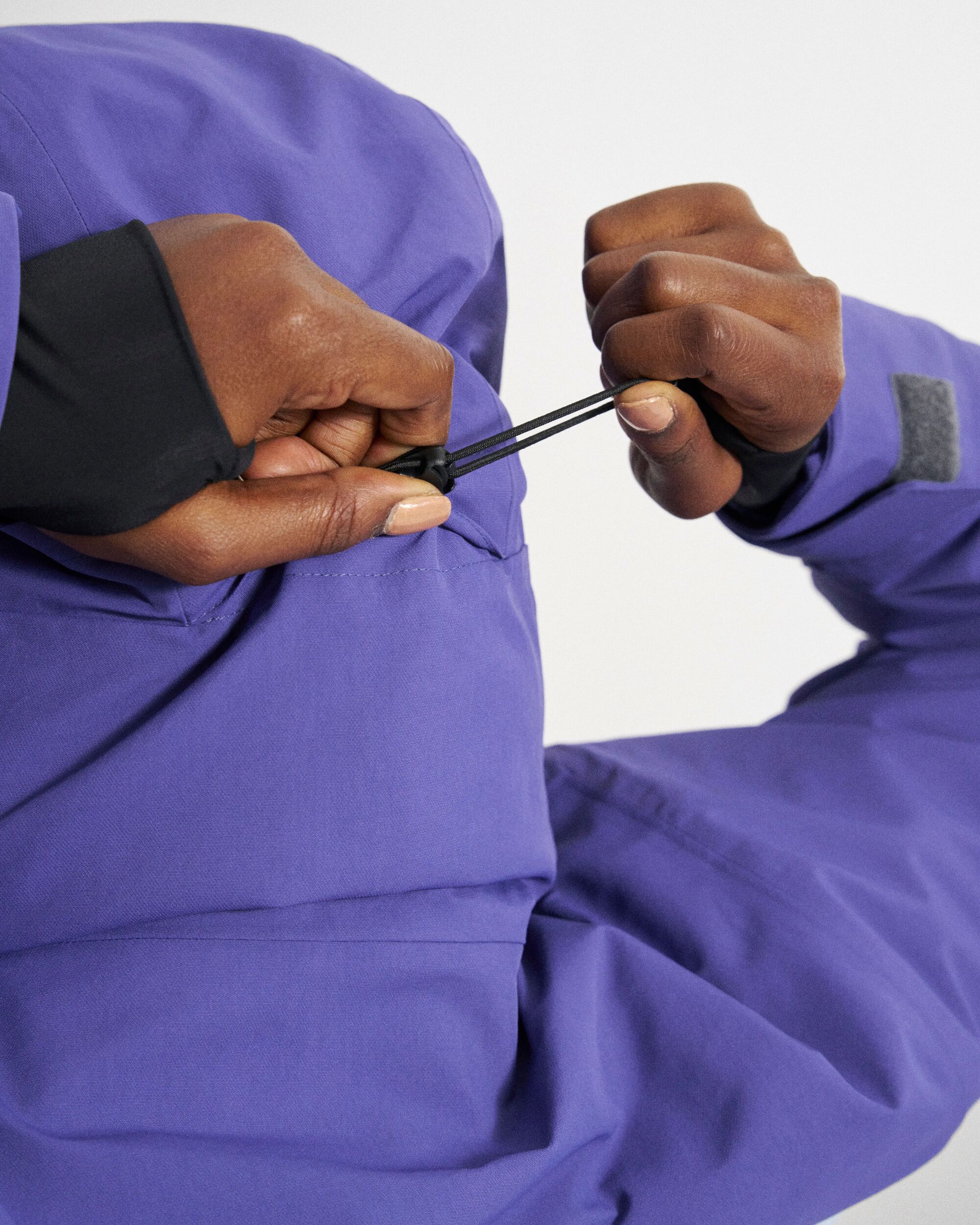 Snowscape Women's Recycled Jacket - Purple Indigo/Ice Blue - Studio Model