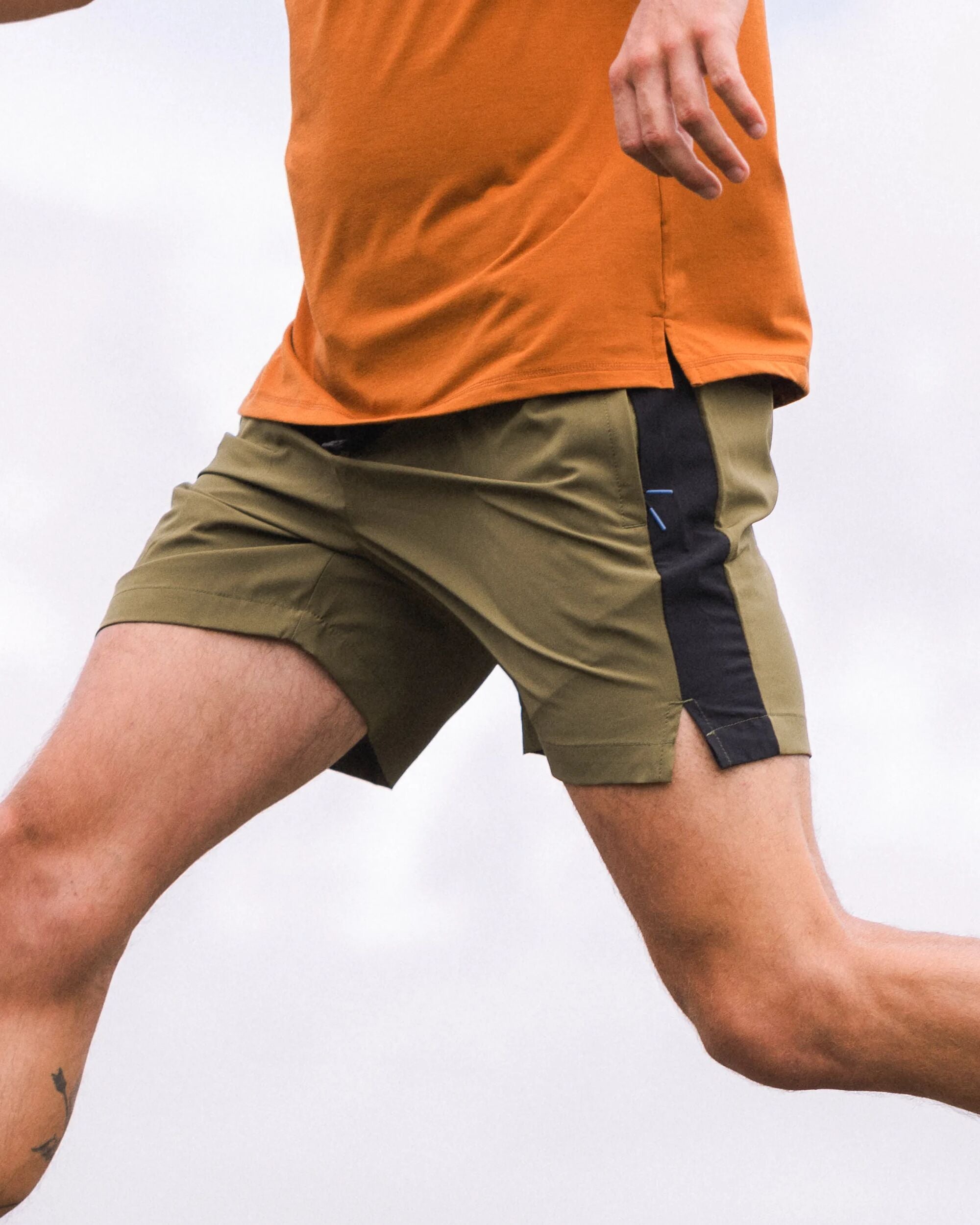 Swift Recycled Trail Short - Khaki - Lifestyle