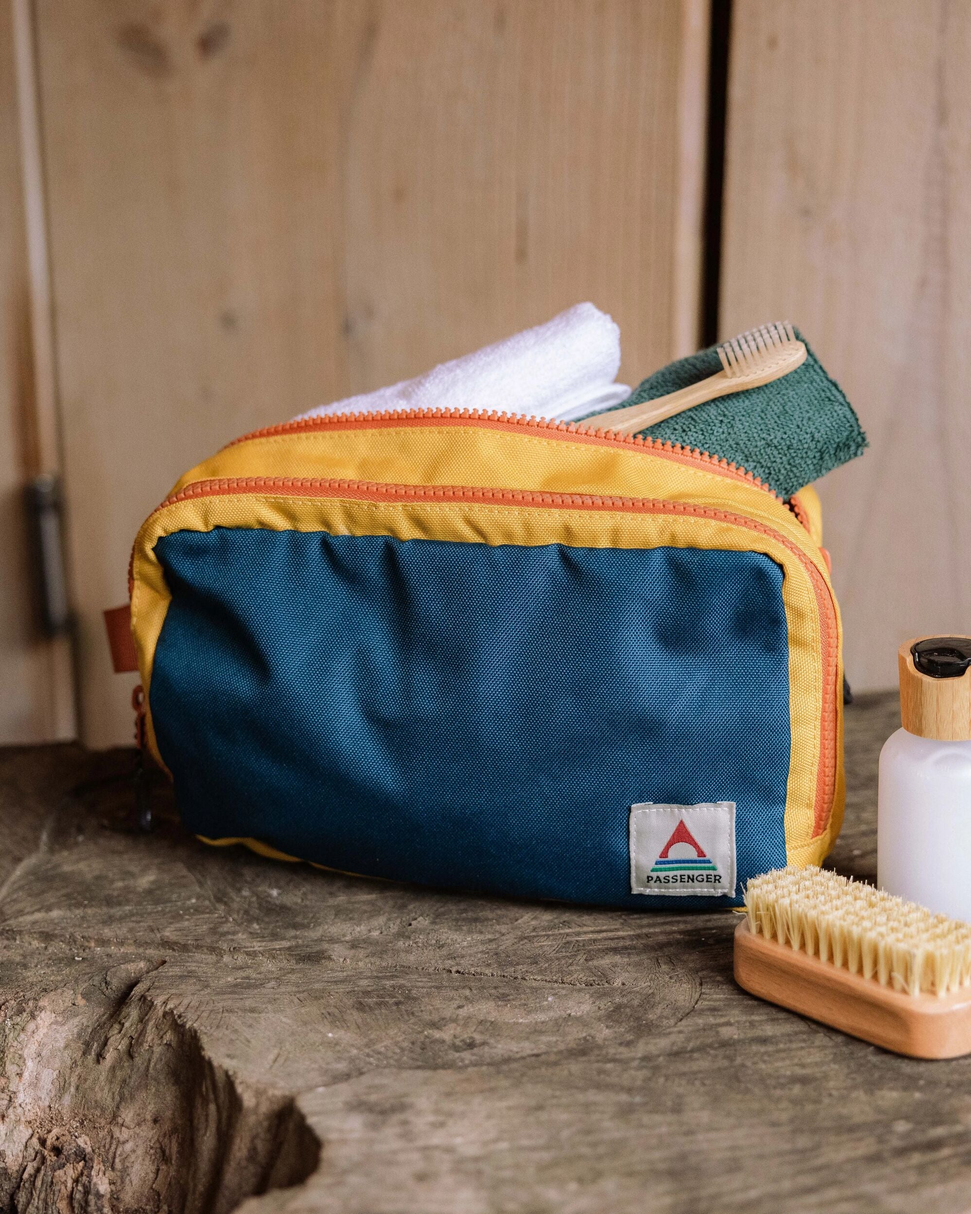 Travel Recycled Wash Kit - Tidal Blue Orange Multi - Lifestyle