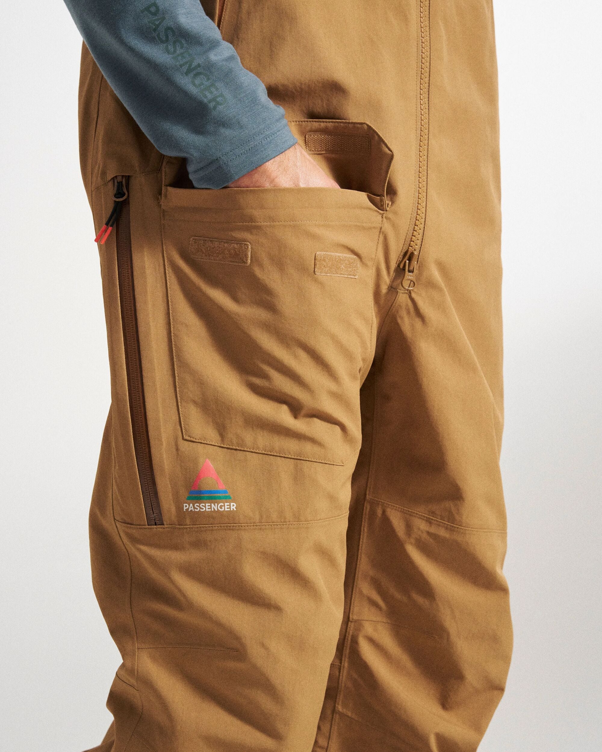 Snowscape Men's Recycled Bibpant - Toffee - Studio Model