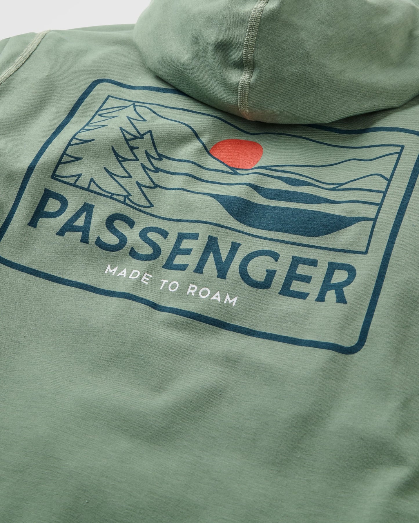 Roamscreen UPF50 Hoodie - Pistachio - Flatlay
