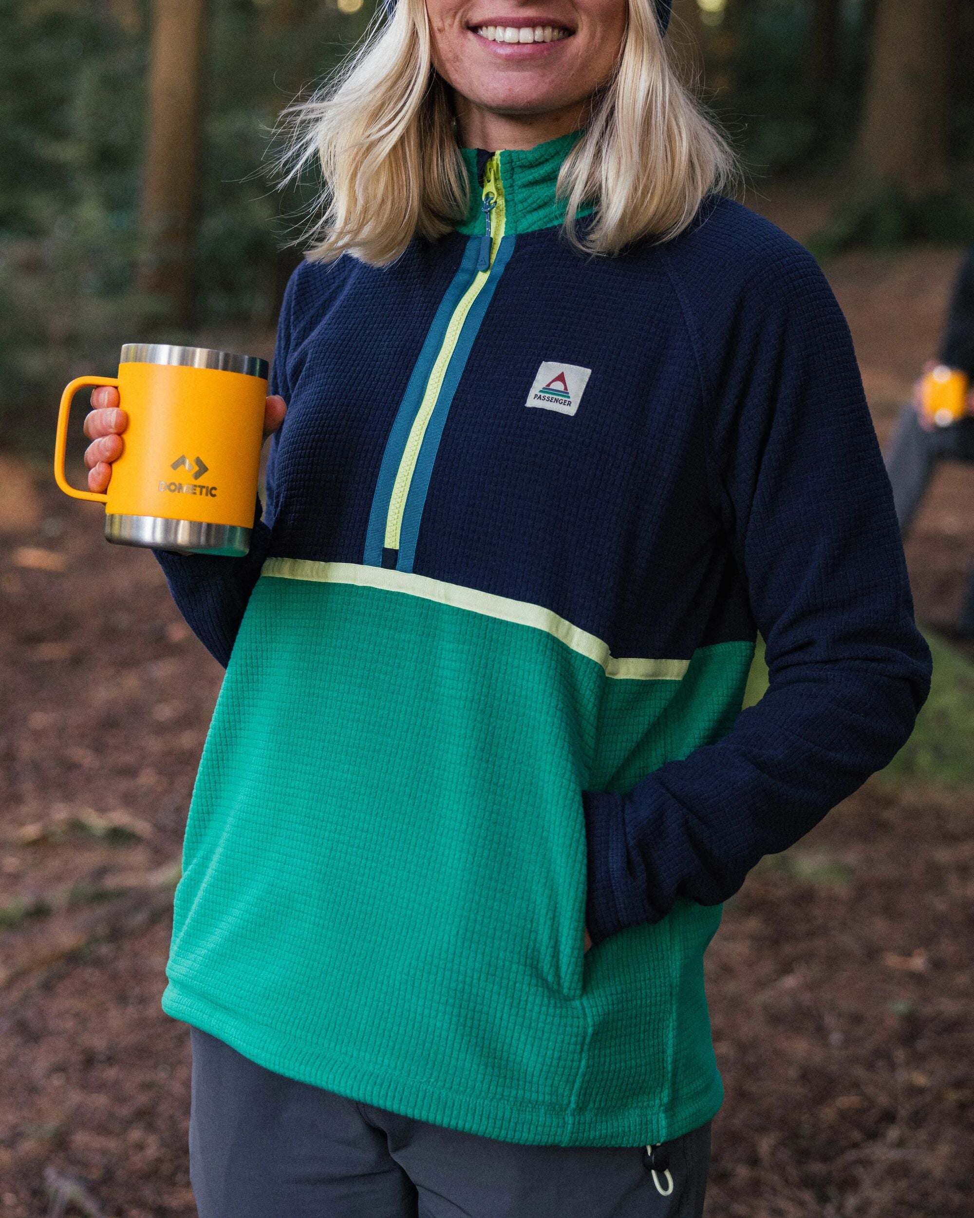 Off Trail Recycled Grid Polar Fleece - Rich Navy/Green Lake - Lifestyle