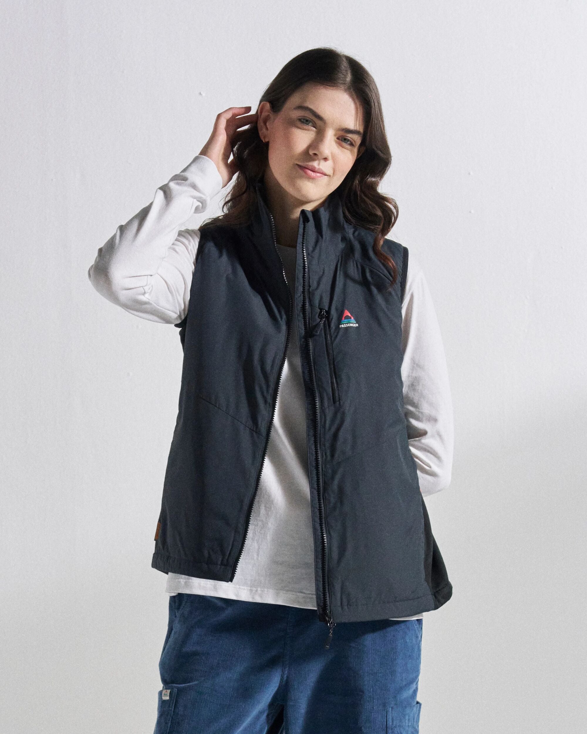 Shasta Lightweight Thermore® Insulated Gilet - Black - Studio Model