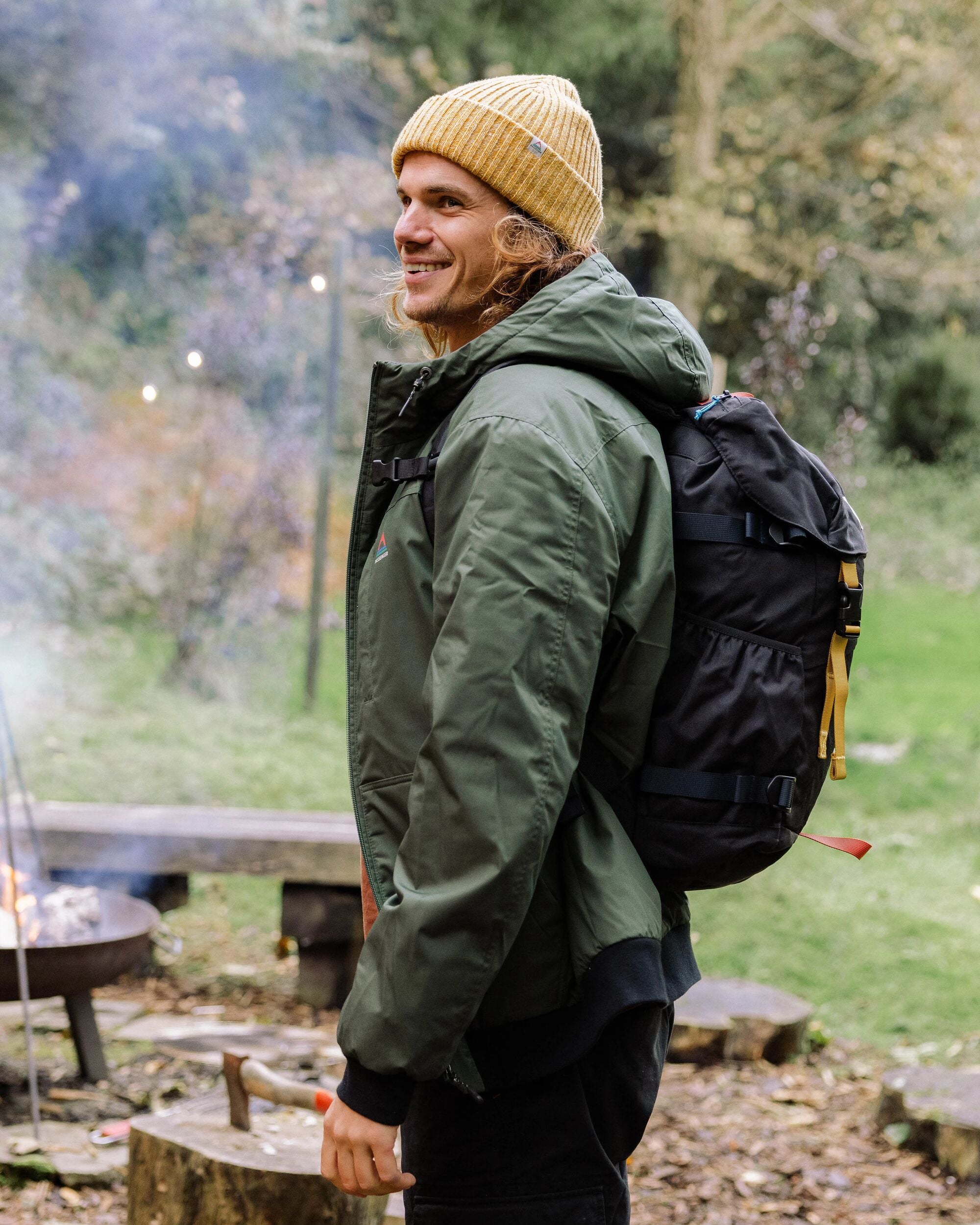 Bundoran Recycled Jacket - Fir Tree - Lifestyle