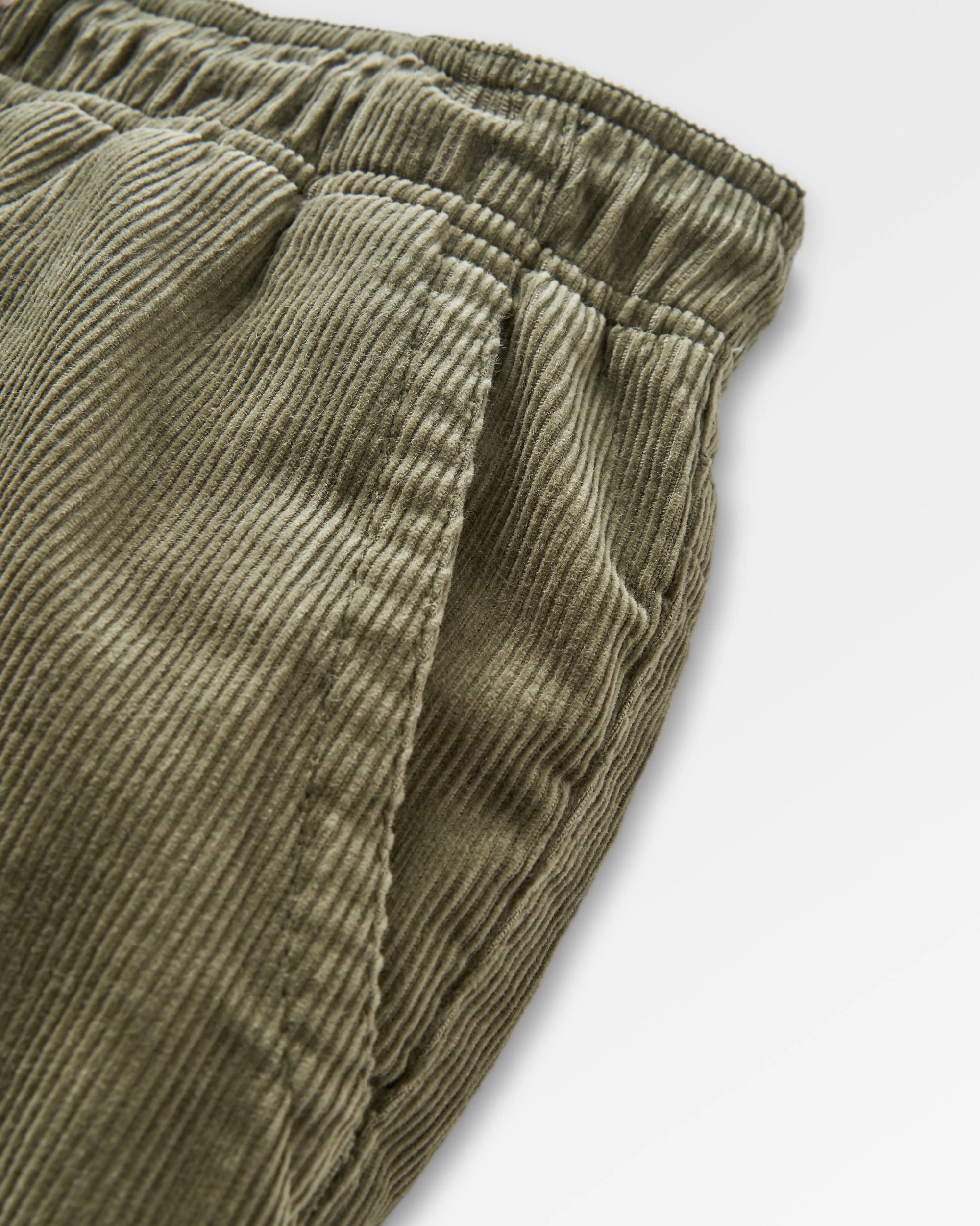 Drifter Cord Short - Dusty Olive - Flatlay