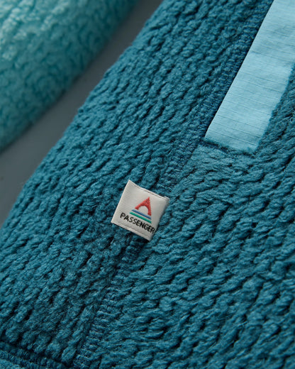 Venturescape Women's Recycled Fleece - Retro Blue/Tidal Blue - Flatlay