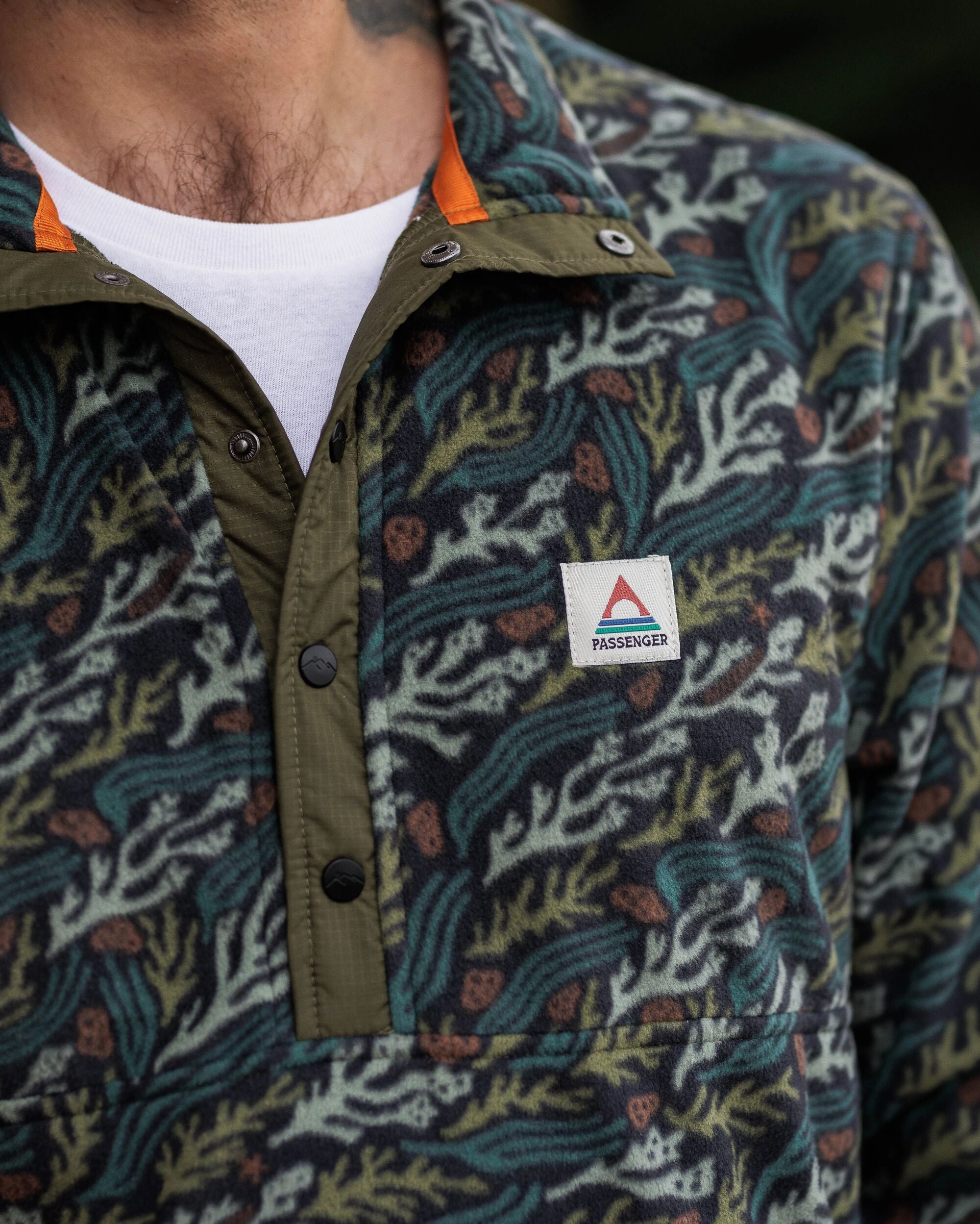 Adrift Recycled Polar Fleece - Ocean Current Black - Lifestyle