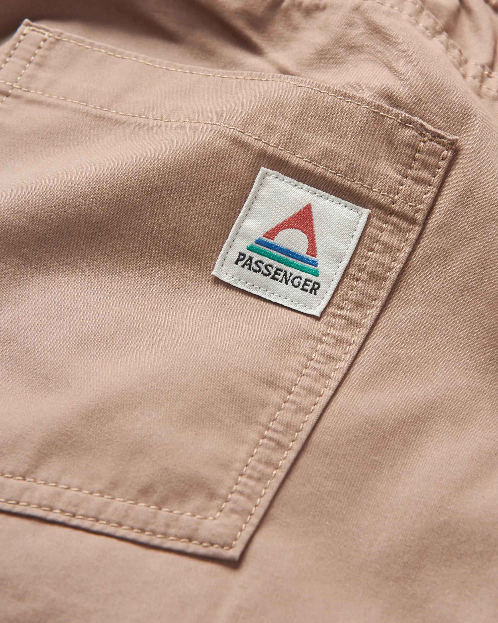 Drifter Organic Twill Short - Taupe - Flatlay