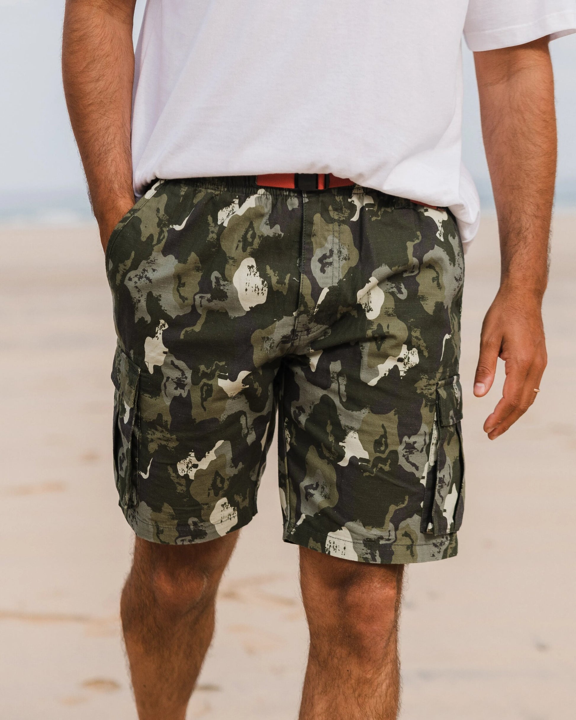 Adventurer Cargo Cotton Short Sycamore Khaki Camo – Passenger