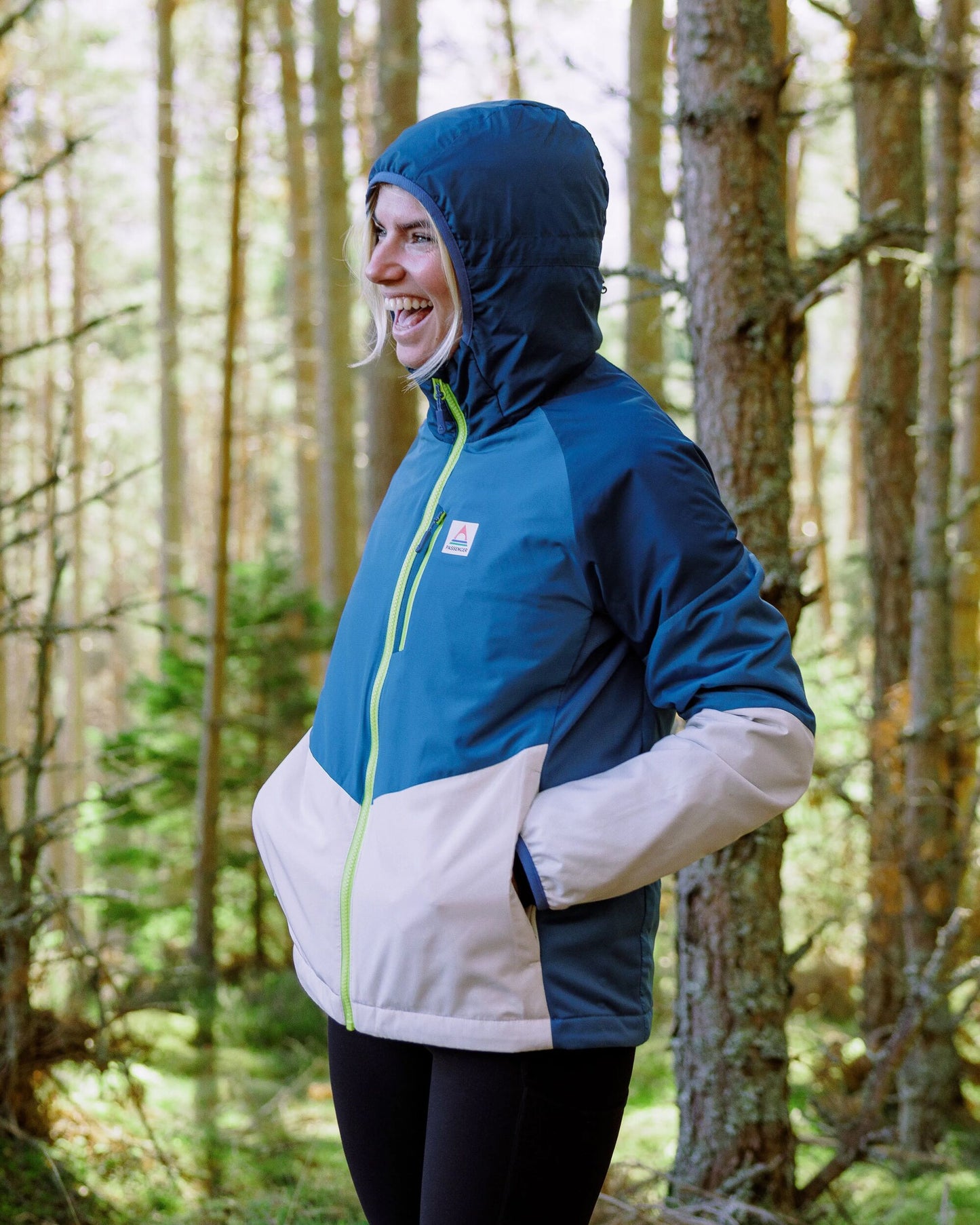 Shasta Lightweight Women's Recycled Thermore® Insulated Jacket - Tidal Blue/Blue Steel/Birch