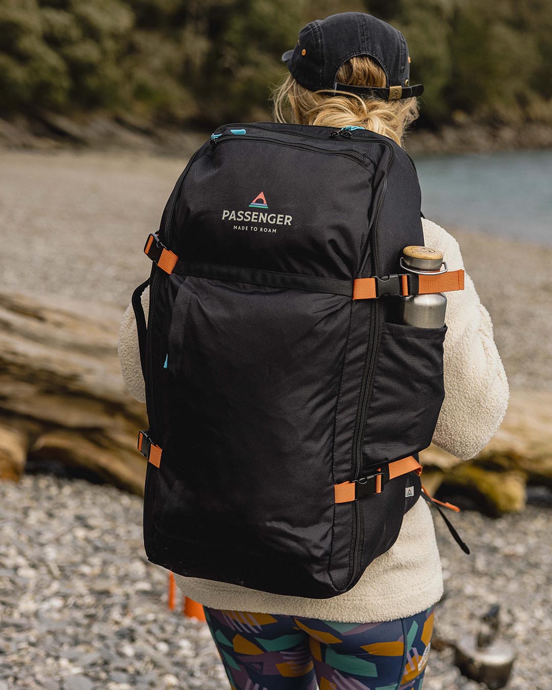 Womens_Adventurer 55L Recycled Backpack - Black